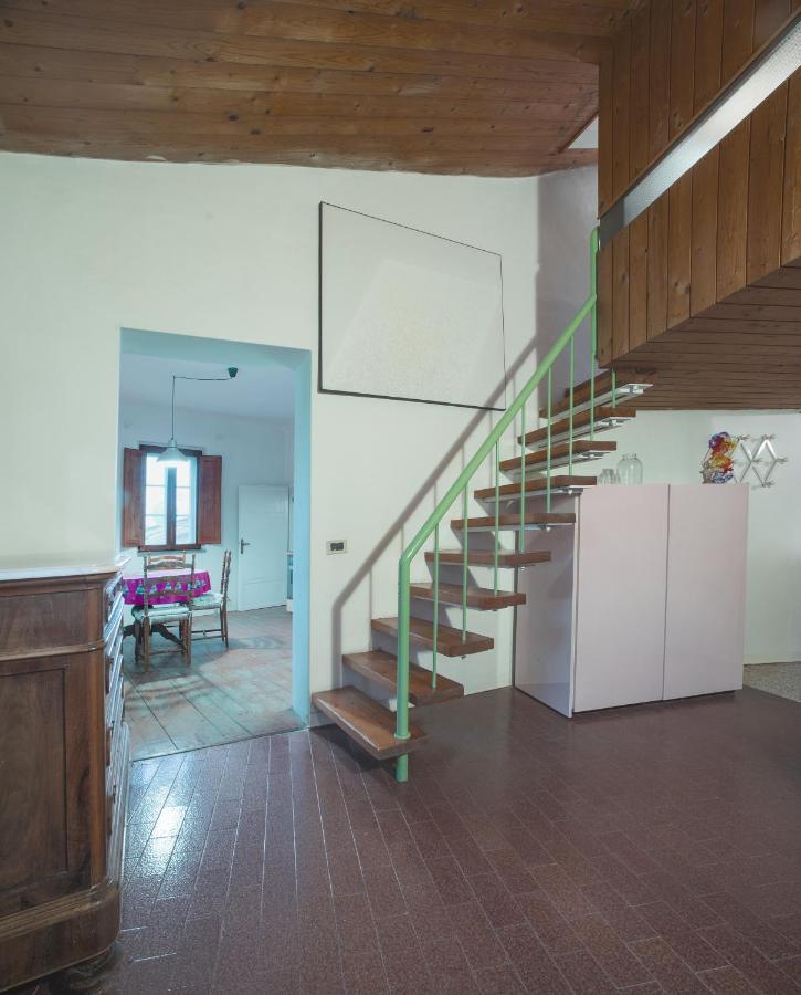 Top Location Lucca Apartment Luaran gambar
