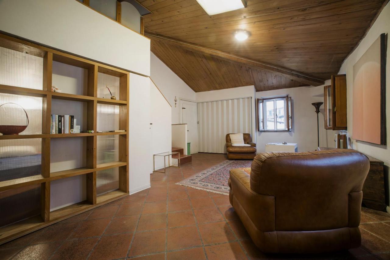 Top Location Lucca Apartment Luaran gambar